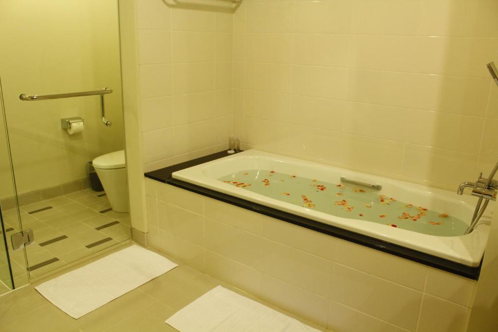 Laprima Hotel Labuan Bajo Extérieur photo
